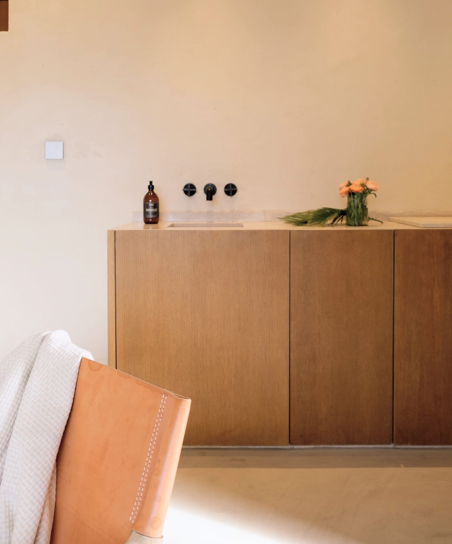 Suite de la Bronzette — view 2