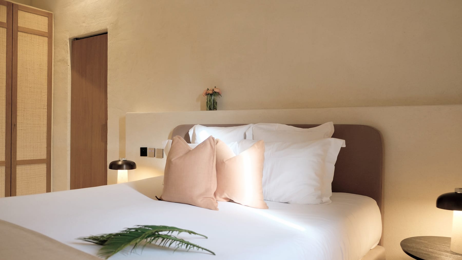 Suite de la Bronzette — view 9