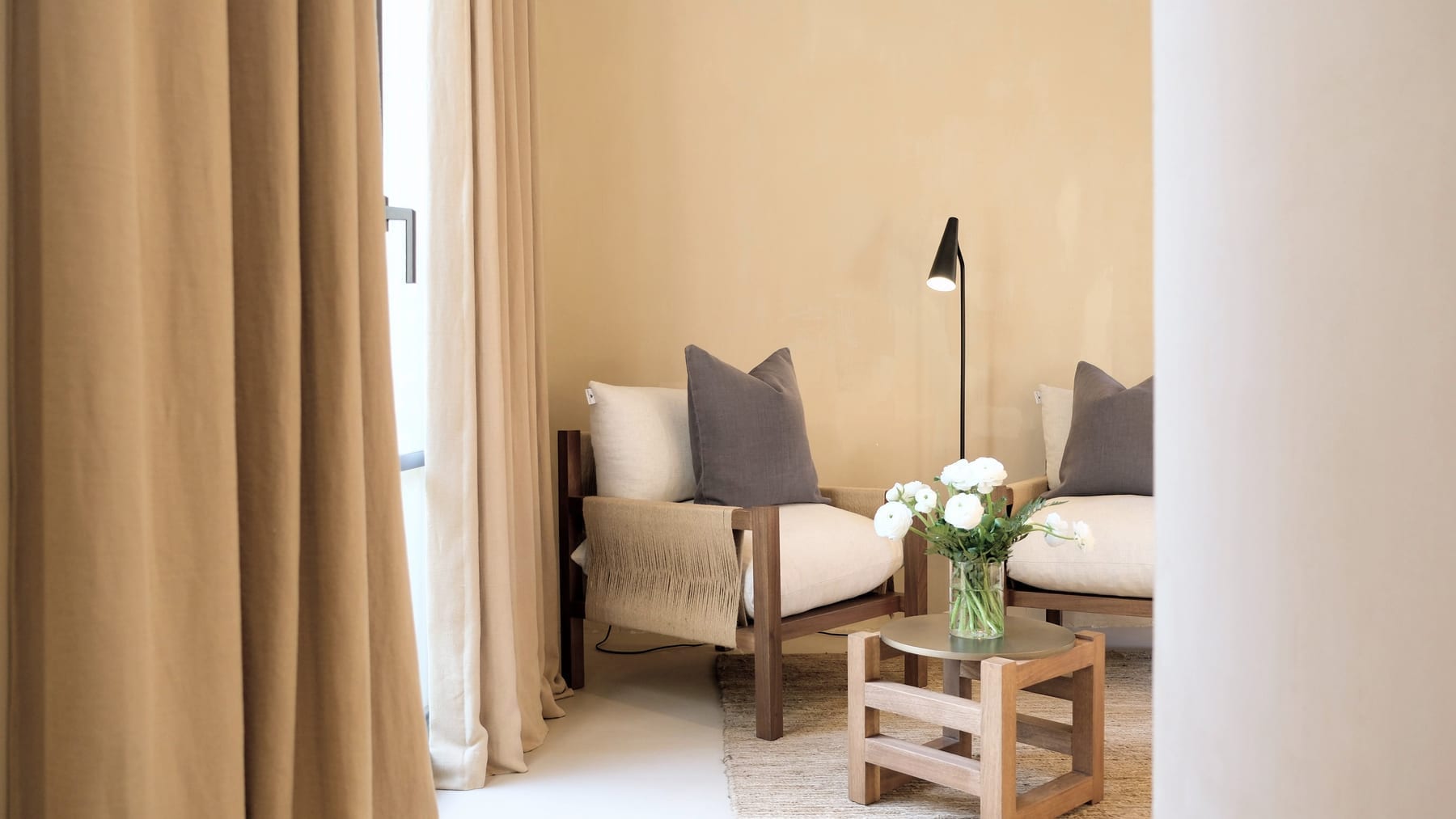 Suite Pénard — view 2