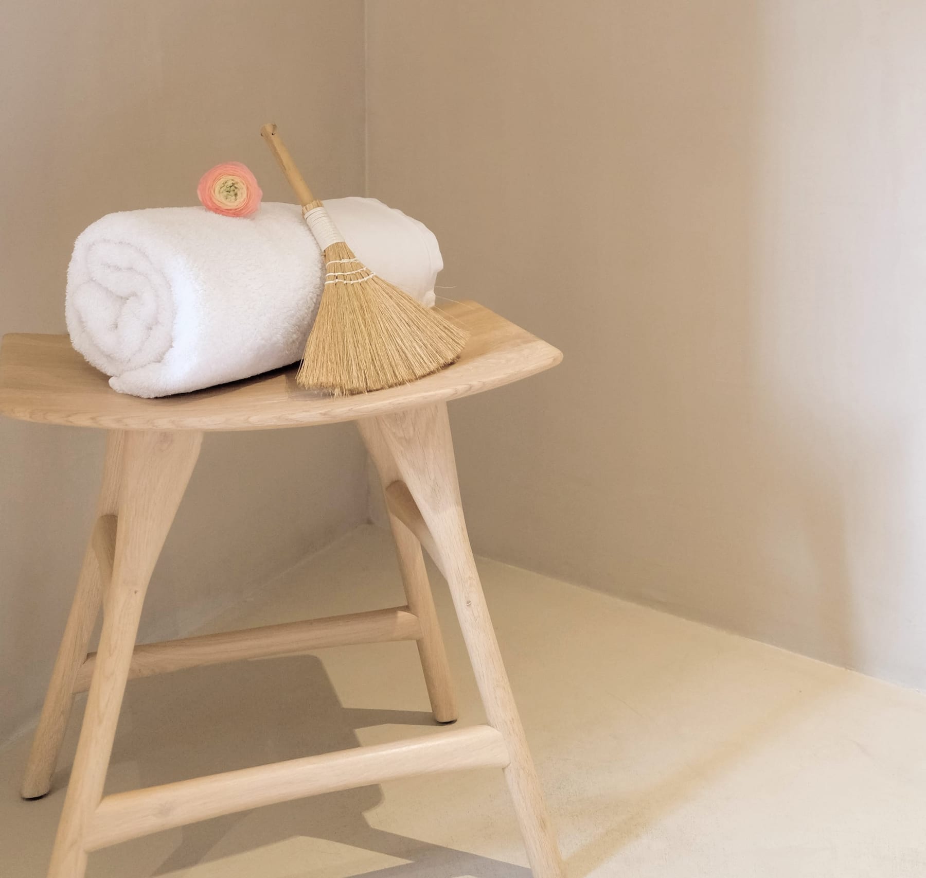 Suite de l' Artiste — view 3