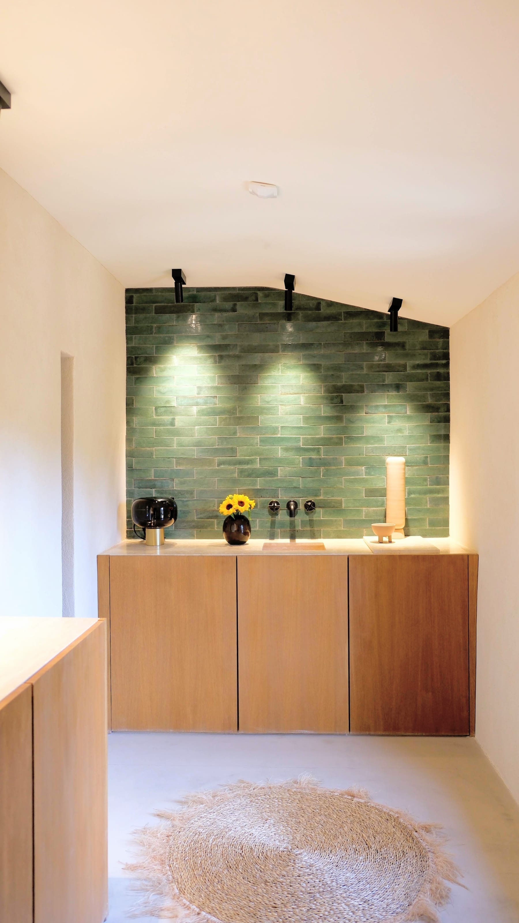 Suite de l' Artiste — view 5